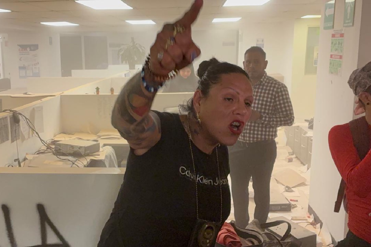 “Me siento decepcionada”: toma de instalaciones por “malgenerización” y omisiones tras audiencia por el cas Paola Buenrostro