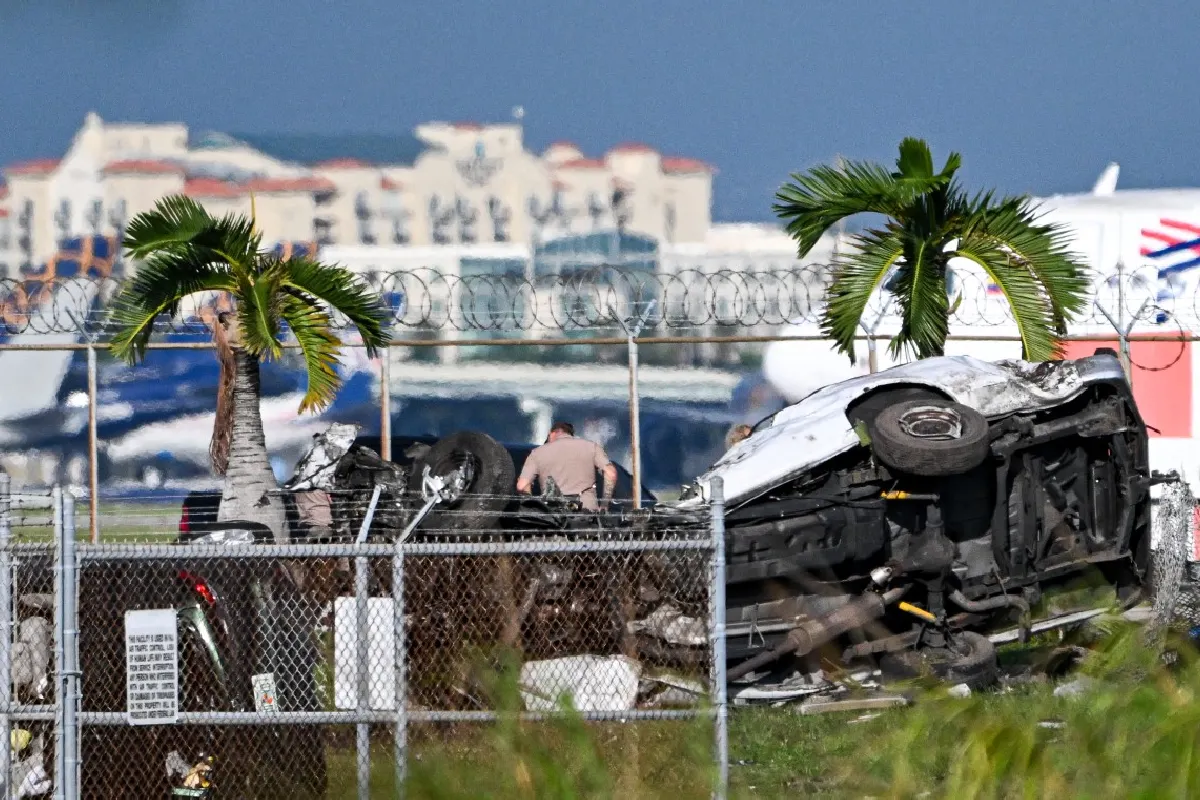 El aeropuerto de Miami cerró sus vías tras el accidente.