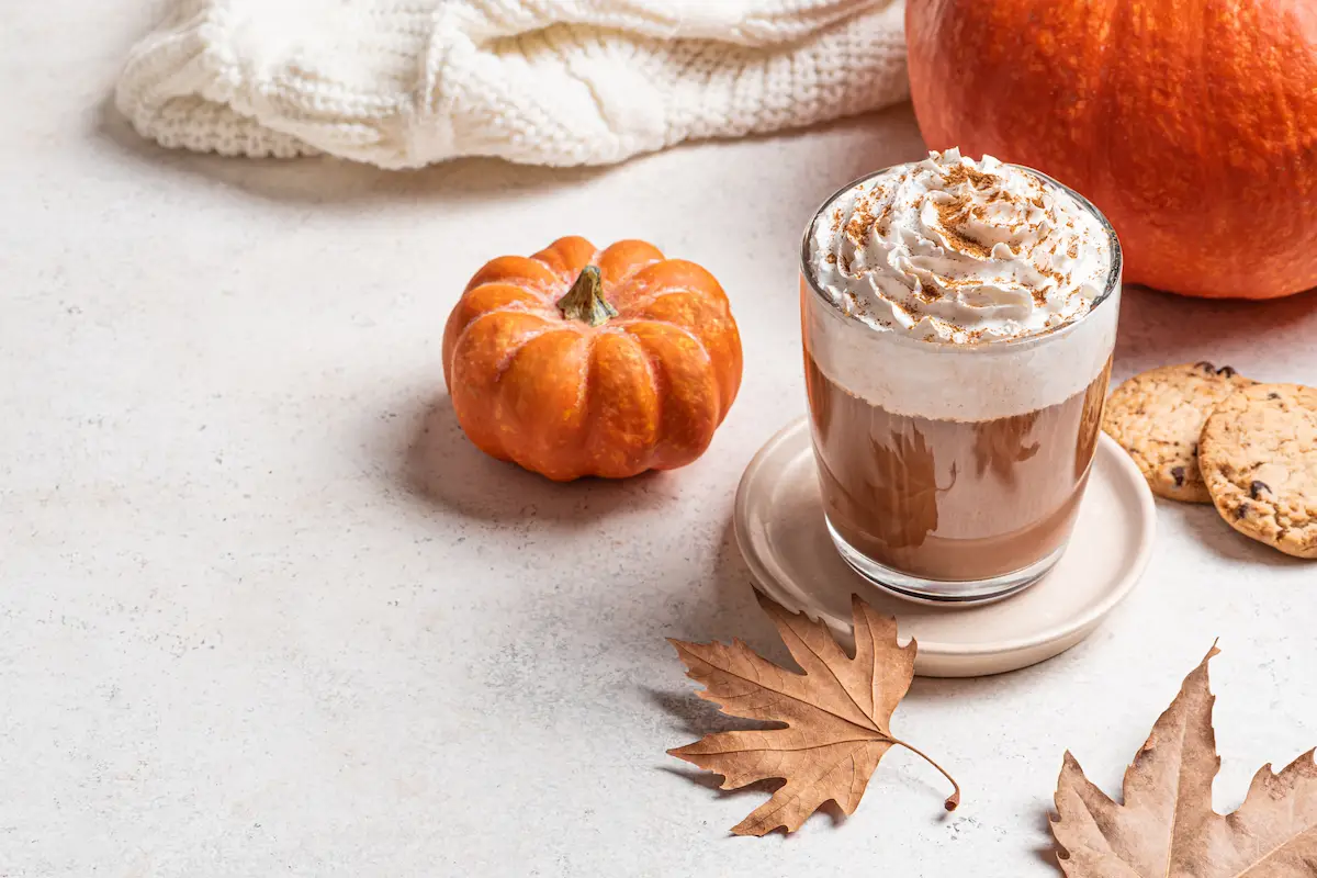 pumpkin spice latte con calabaza