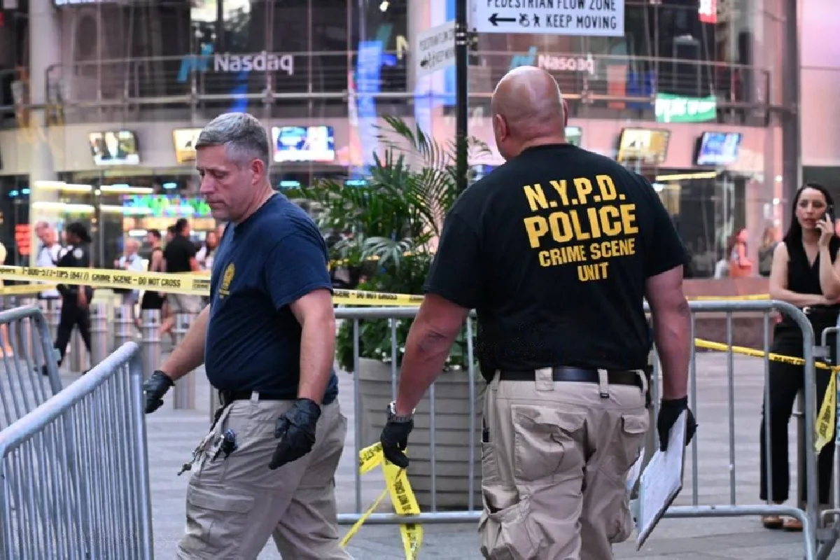 Erin Piacenti, vicepresidenta de Bank of America, muere tras apuñalamiento en Times Square