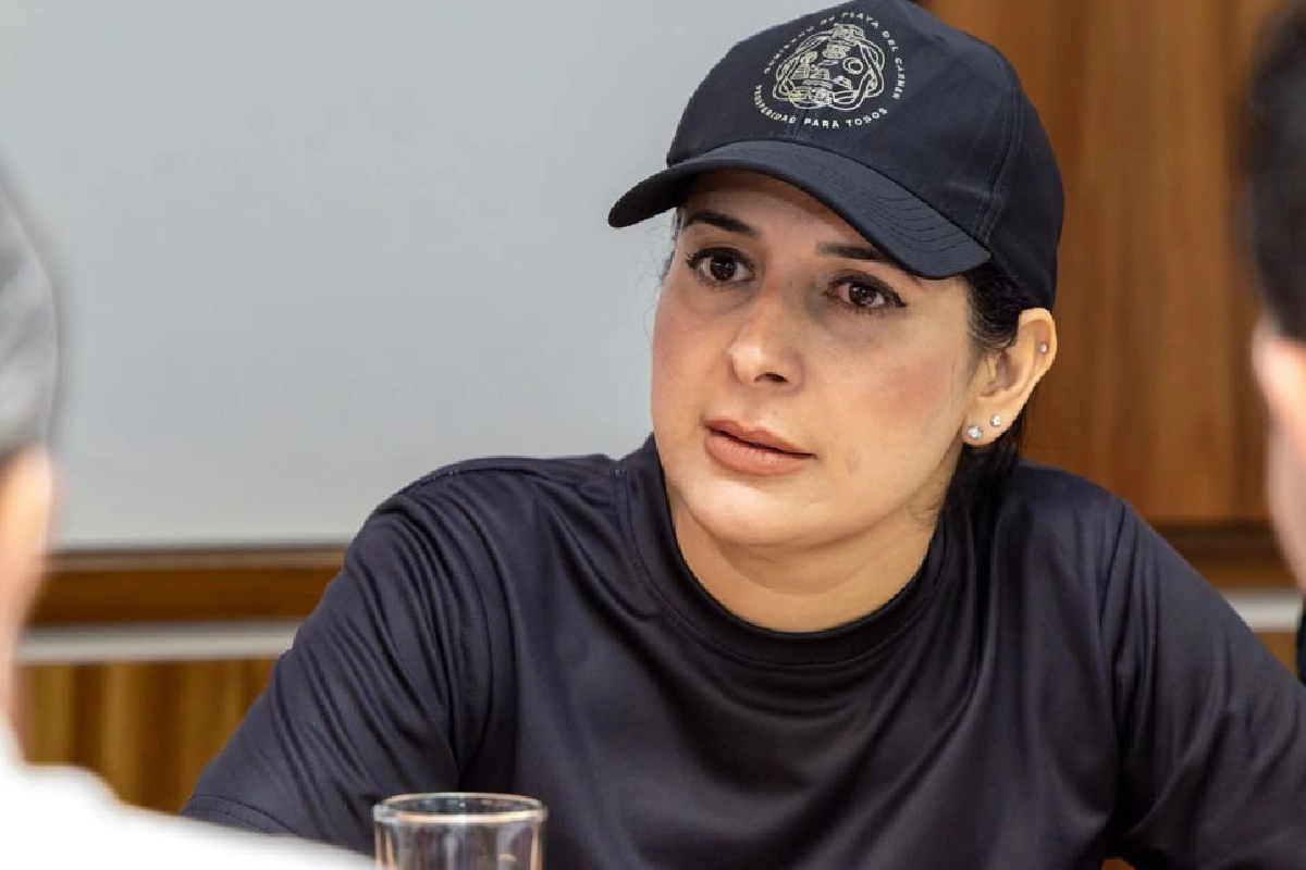 Estefanía Mercado, alcaldesa de Playa del Carmen, anunció las investigaciones internas.