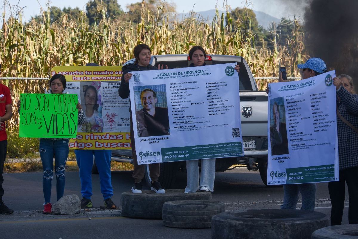 Familias y colectivas reclaman impunidad en feminicidios en el Estado de México