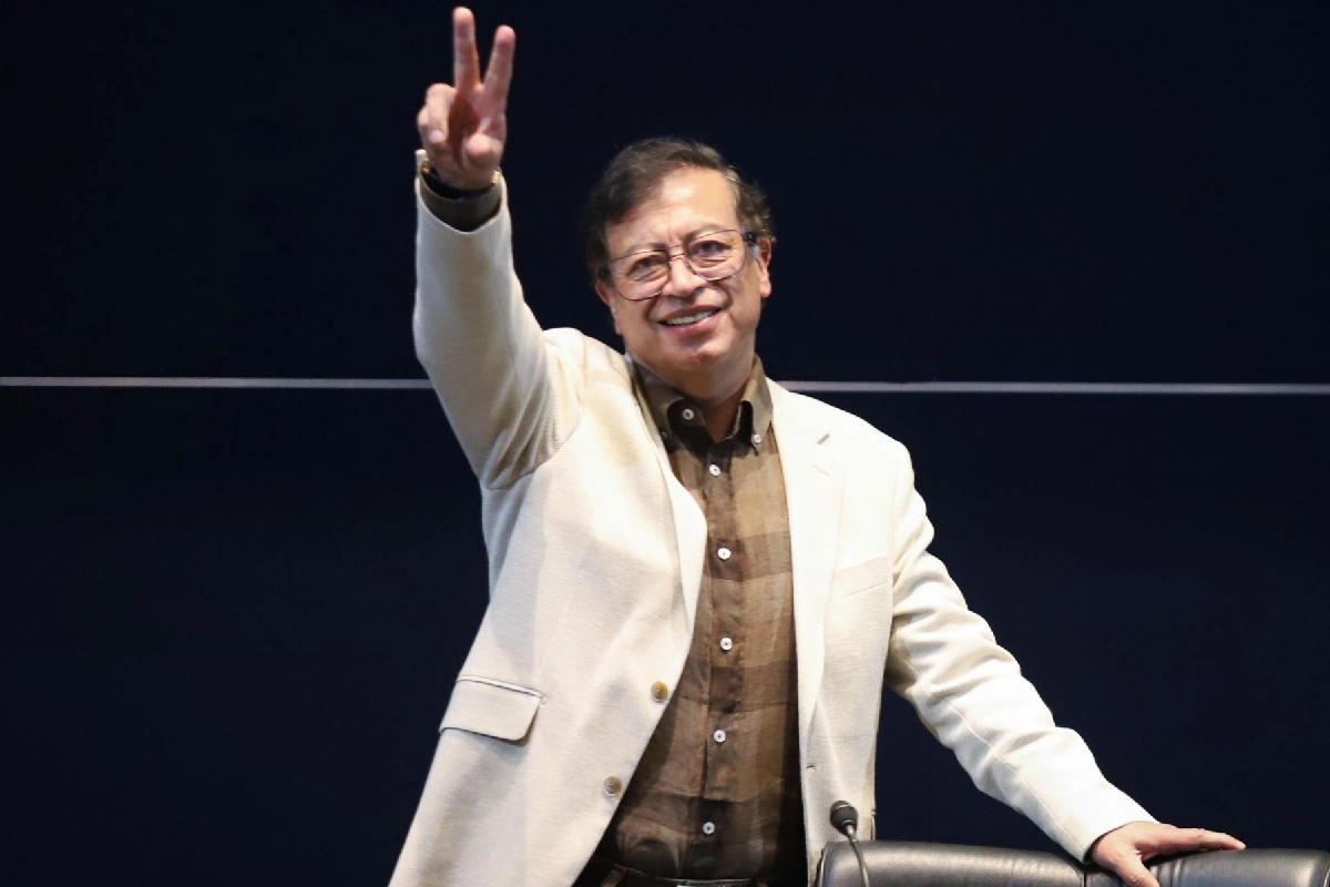 Gustavo Petro advierte riesgo de intervención de EU en México