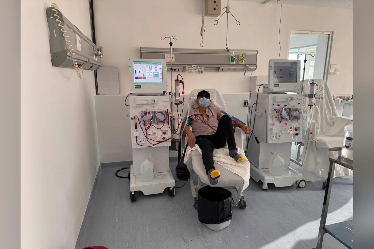 Los tratamientos deben ser de acuerdo al estudio médico que se le hizo a cada paciente y su traslado a otro hospital debe ser autorizado por un especialista. Foto: ISSSTE.