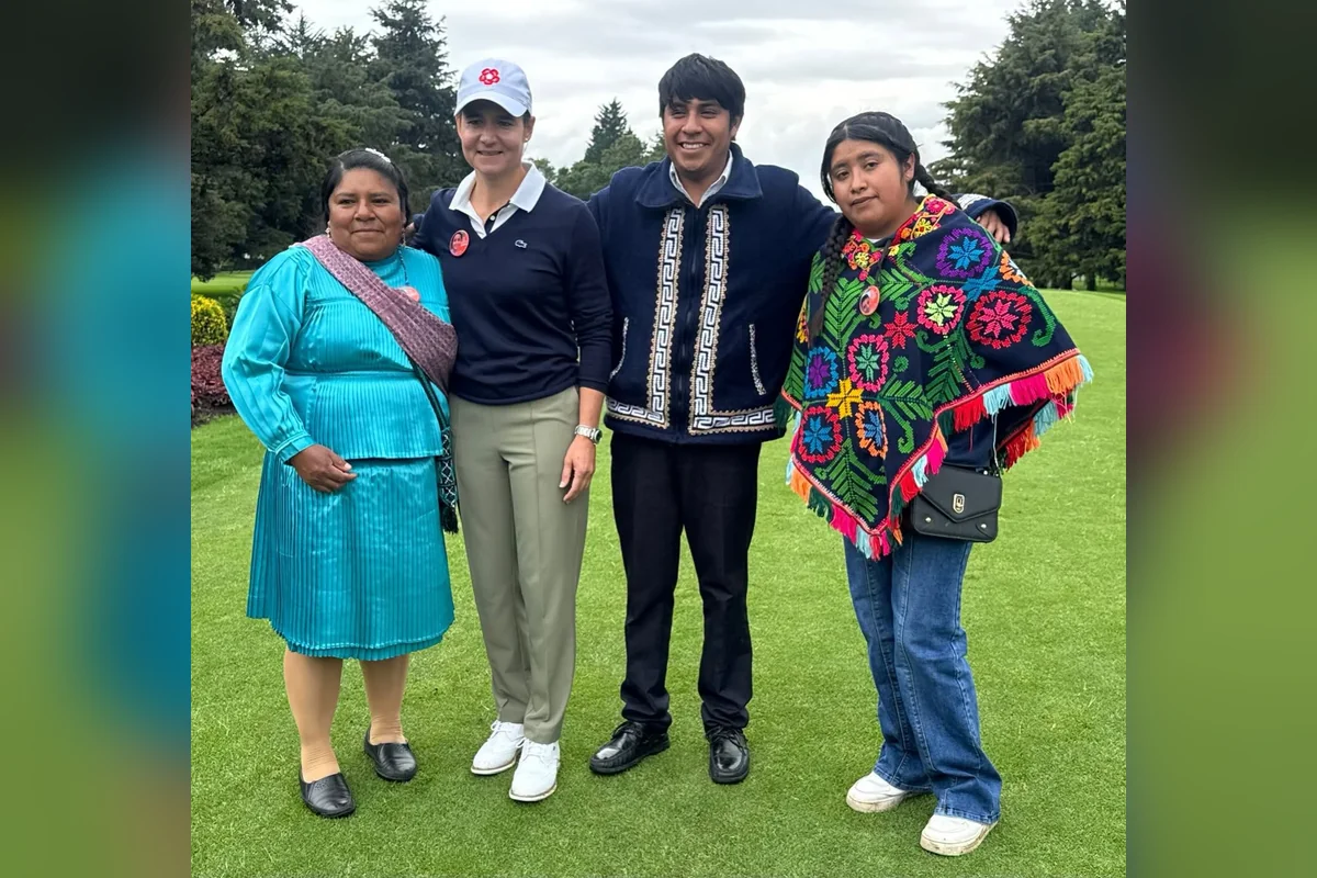 La golfista Lorena Ochoa tiene una fundación que ayuda con la educación, y el deporte, de cientos de jóvenes mexicanos. Foto: Lorena Ochoa.
