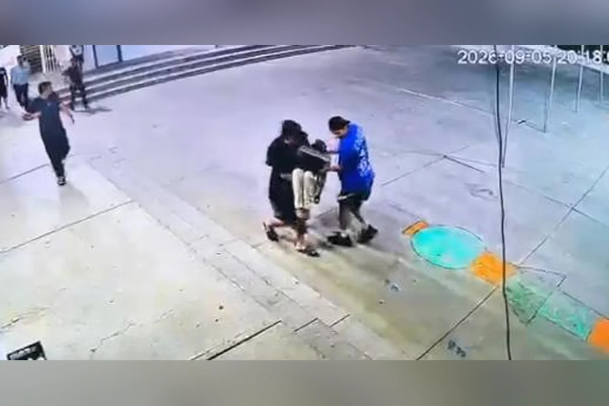 Tras desplomarse, y golpearse la cabeza, en el consultorio médico, el hombre fue llevado al Hospital General, en donde fue declarado muerto. Foto: Patrulla Espiritual.