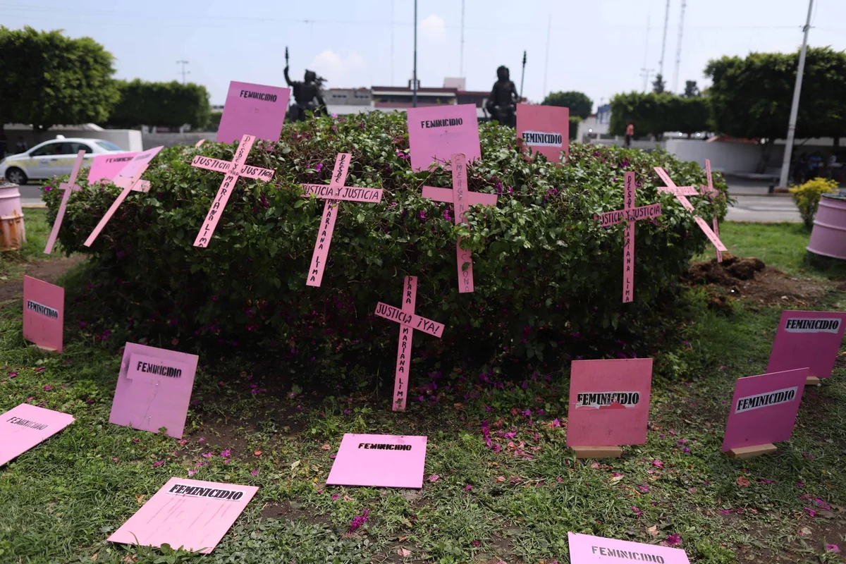 Muchas ciudades de México se han llenadode memoriales para las víctimas de la violencia de género, la cual no cede. Foto: Cuartoscuro.
