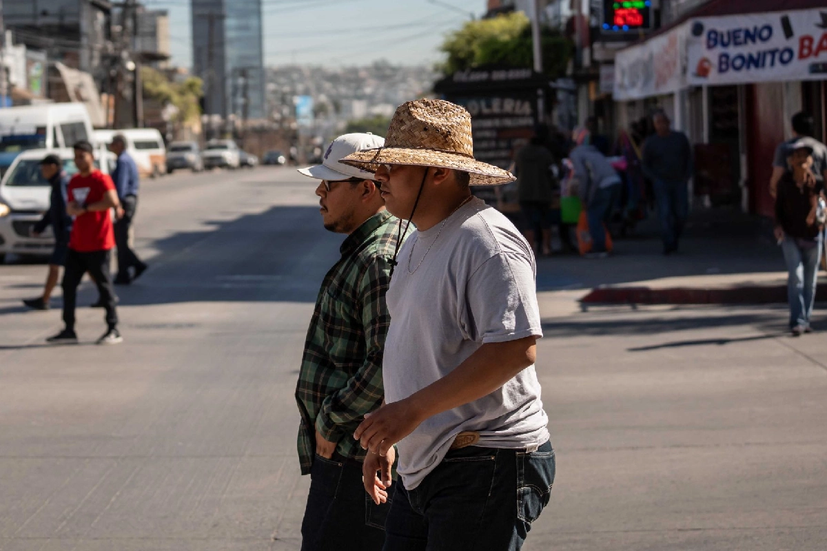 Las autoridades emitieron recomendaciones para evitar golpes de calor y otras afecciones.