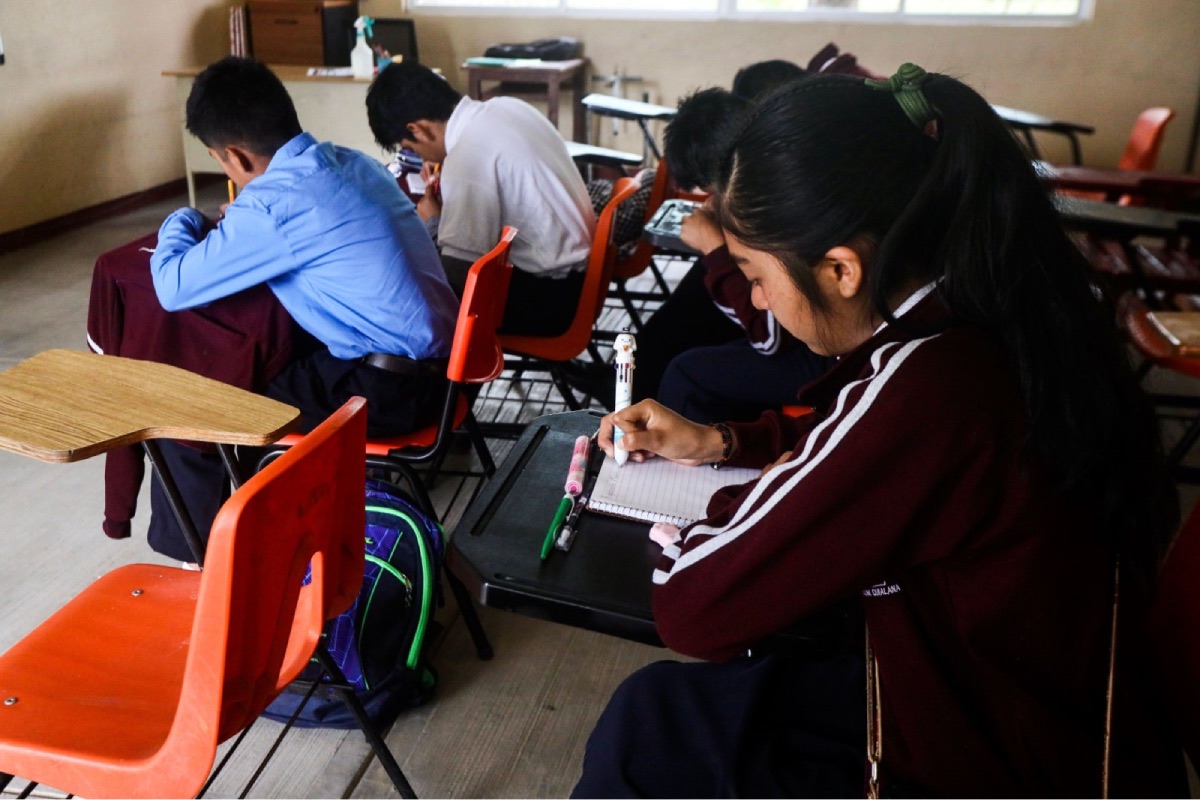 Prueba PISA reabre debate sobre Nueva Escuela Mexicana: difieren gobierno y especialistas sobre resultados